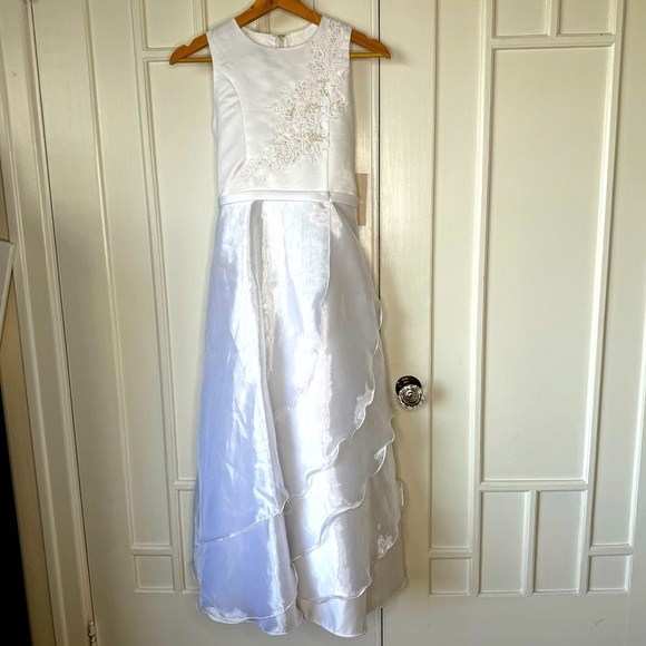 angel club Other - Angel club white girls dress size 12 BNWT
Formal princess dress sequins long